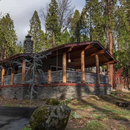 Starlight Lodge Yosemite West Exteriör bild