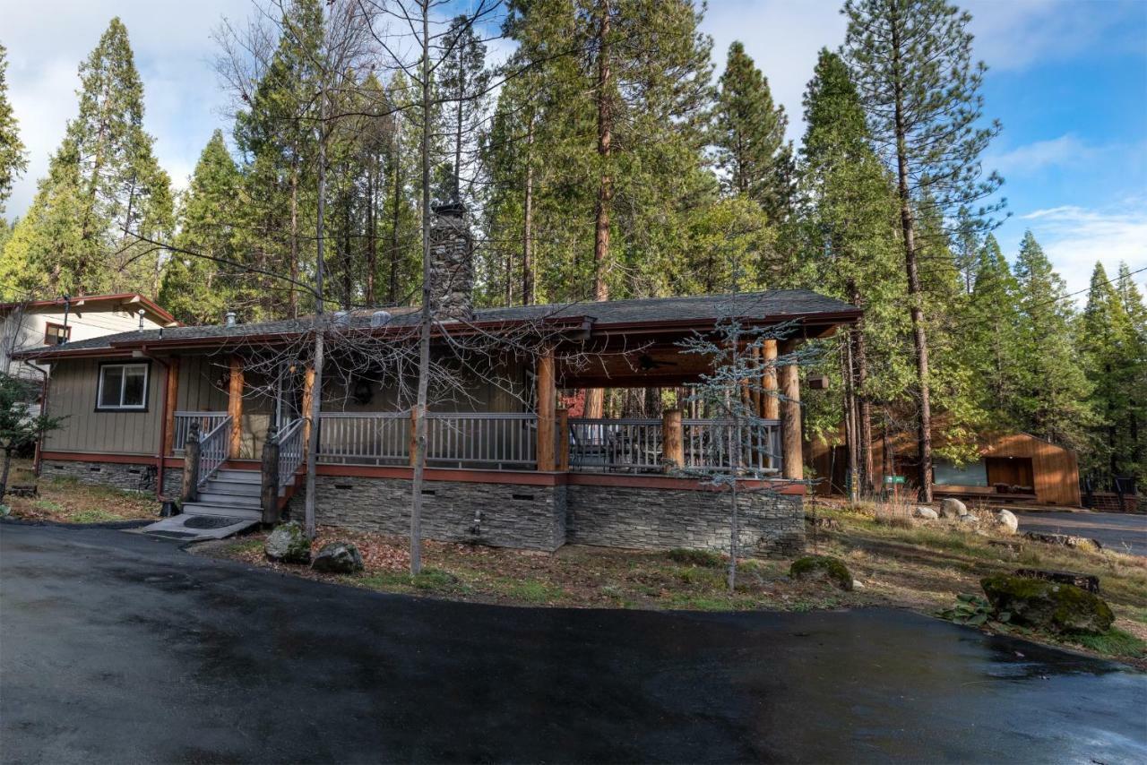 Starlight Lodge Yosemite West Exteriör bild